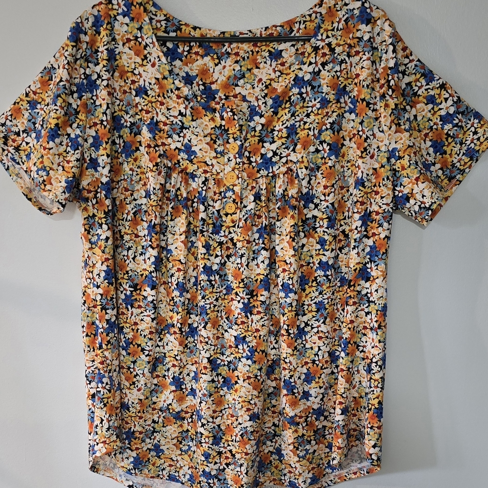 Floral Women's Top - Multicolor